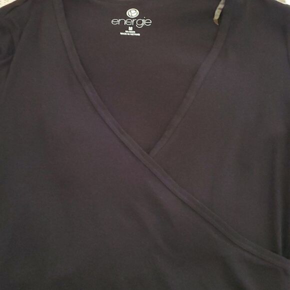 NWT Energie Women's Black Cross Front Shirt Size Medium - Picture 8 of 12